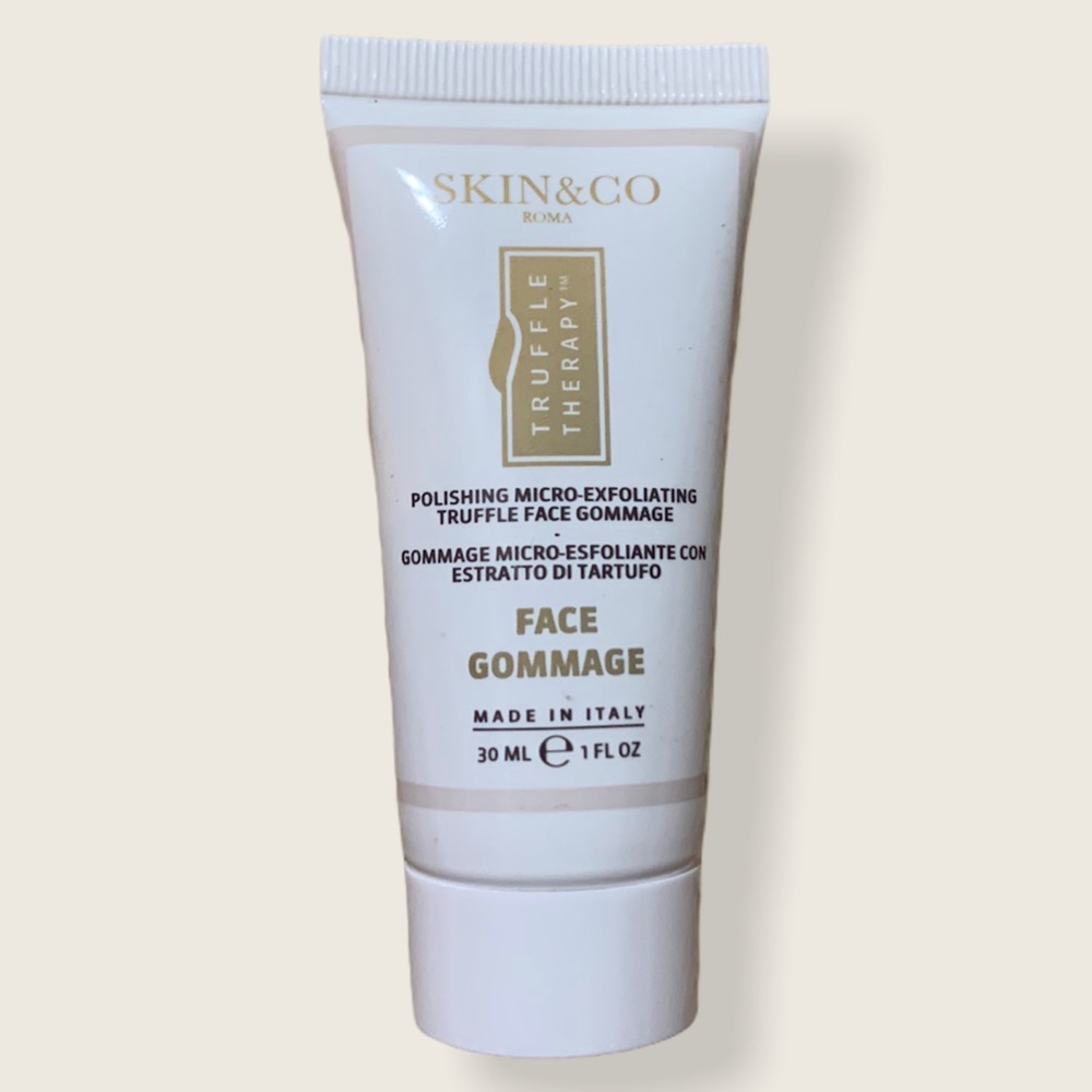 6/$25 Skin & Co Polishing Micro Exfoliating Face - Picture 1 of 2